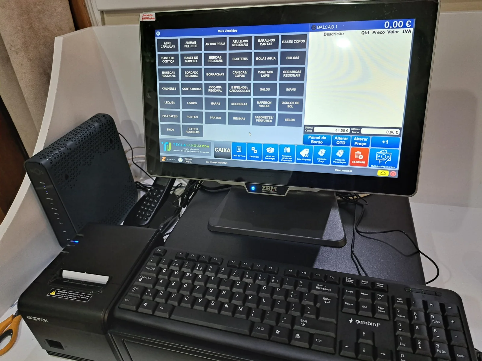 Sistema POS completo em comércio